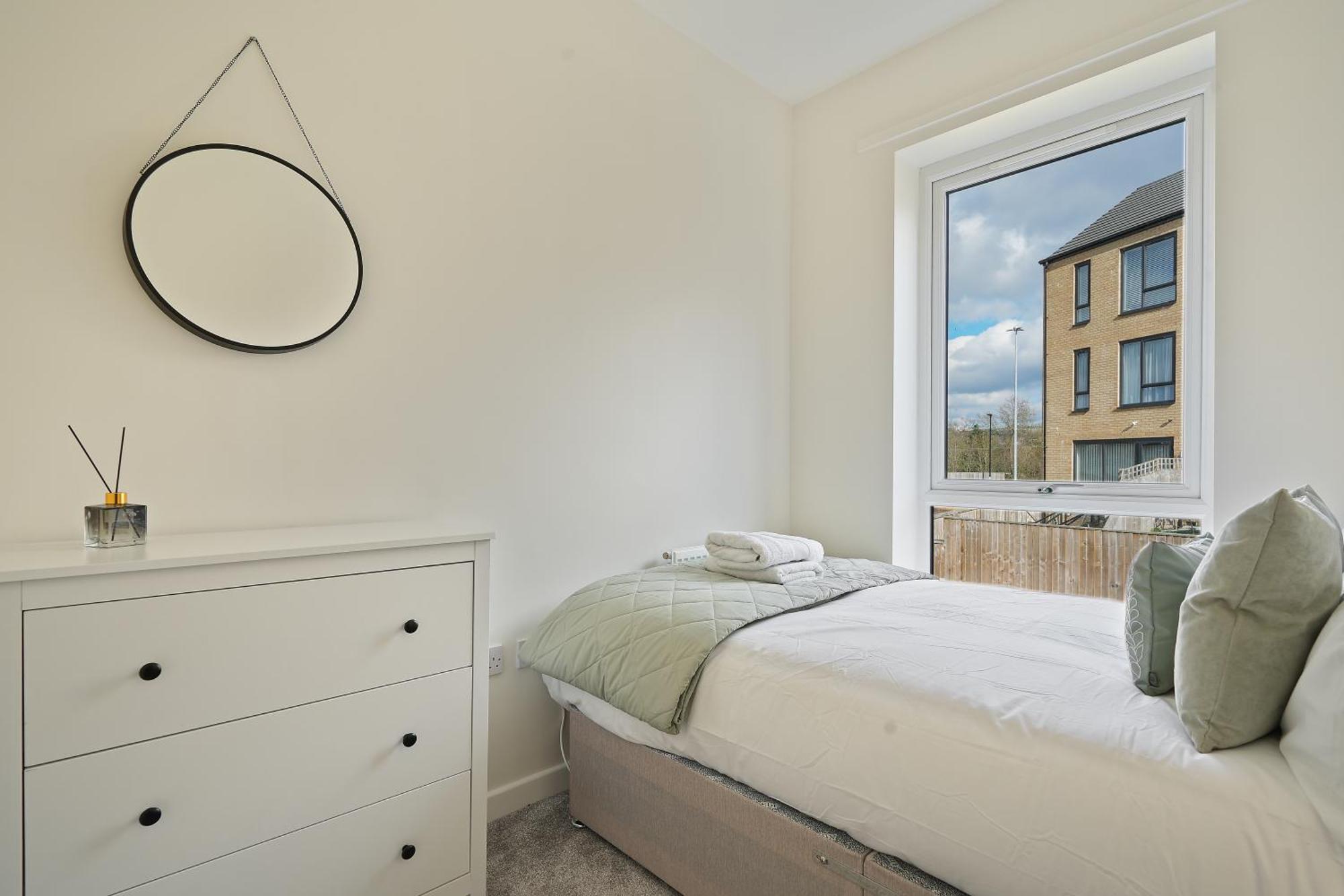 Mersey Way, Spacious 3 Bed Home, Close To Sheffield City Centre & Free Driveway Parking - Perfect For Workers, Groups & Families - Hosted By Stay Host Save Extérieur photo